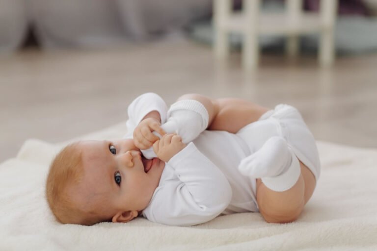 Detergent lichid Solutia Perfecta pentru hainele Bebelusilor